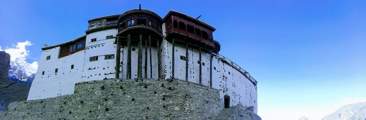 Baltit Fort über dem Hunza-Tal in Gilgit-Baltistan