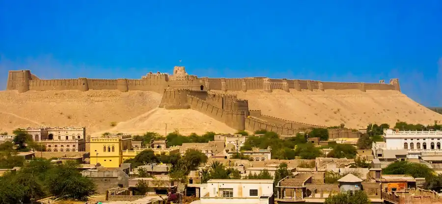 Kot Diji Fort in Sindh – redaktionelles Seitenbild