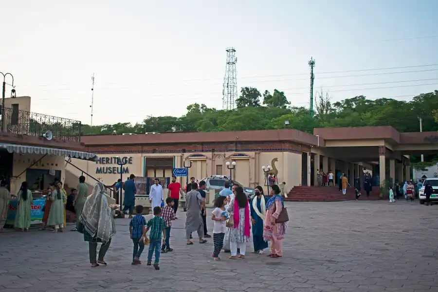 Lok Virsa Museum in Islamabad – redaktionelles Seitenbild